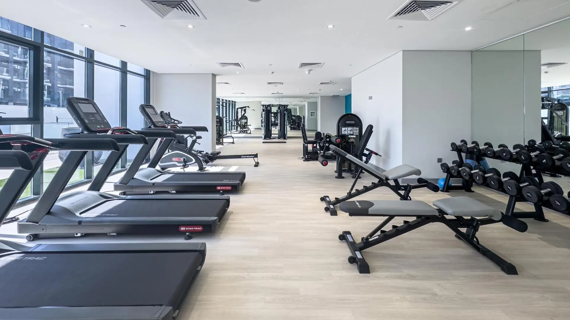 Apartament Easemytrip - Azizi Riviera 17 Tower Dubaj 0*,
